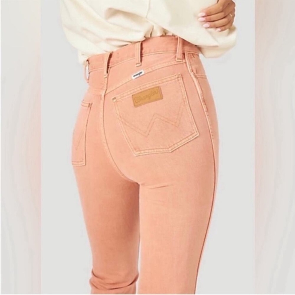 Free People × Wrangler Westward 626 High Rise
Bootcut Jeans